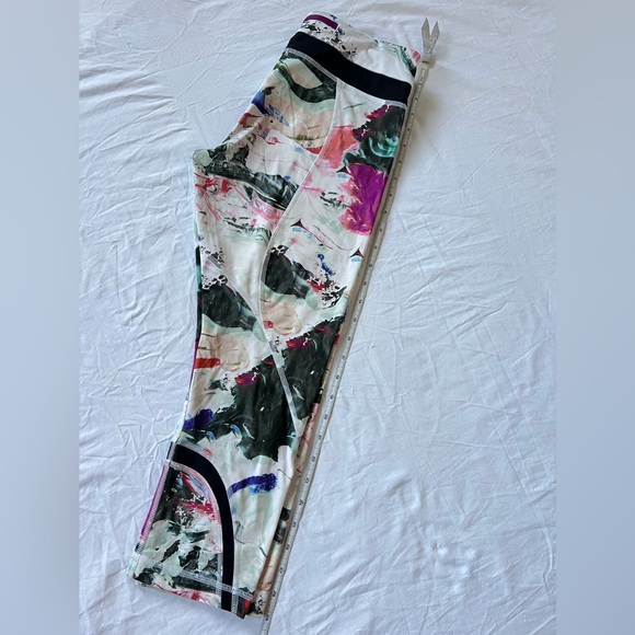 NEW Lululemon Leggings Size 8 - Picture 3 of 4